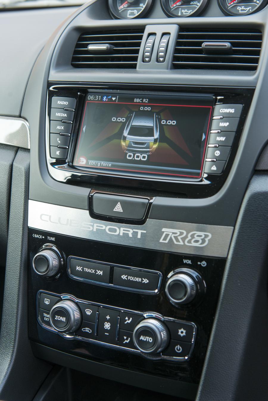  Vauxhall VXR8 Tourer 2013 года  (фото 3 из 19)
